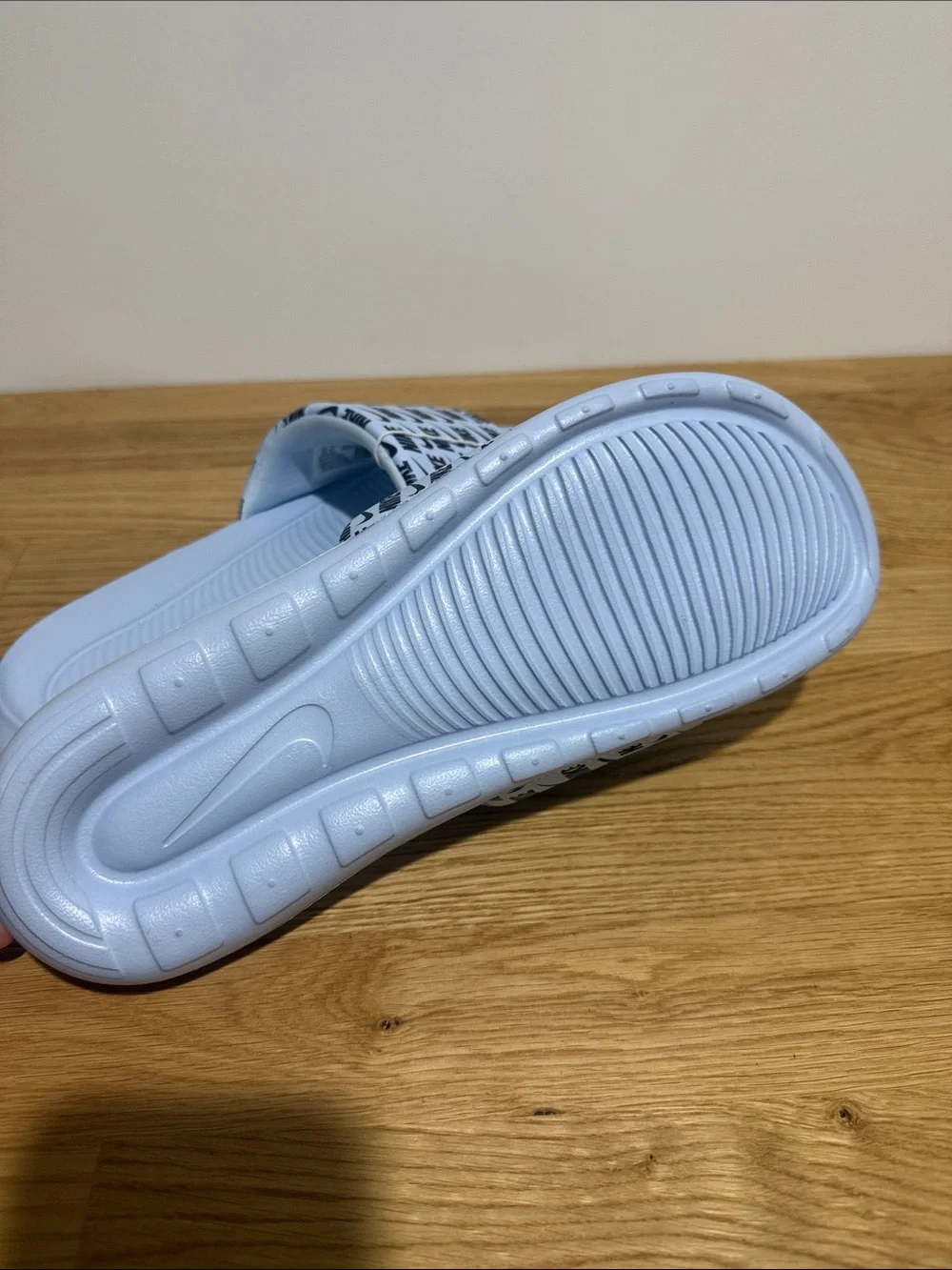 Nike Victori One Slide